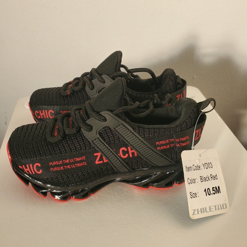ZHILETAO Boys Running Shoes Lightweight Lace up Walking Sneakers